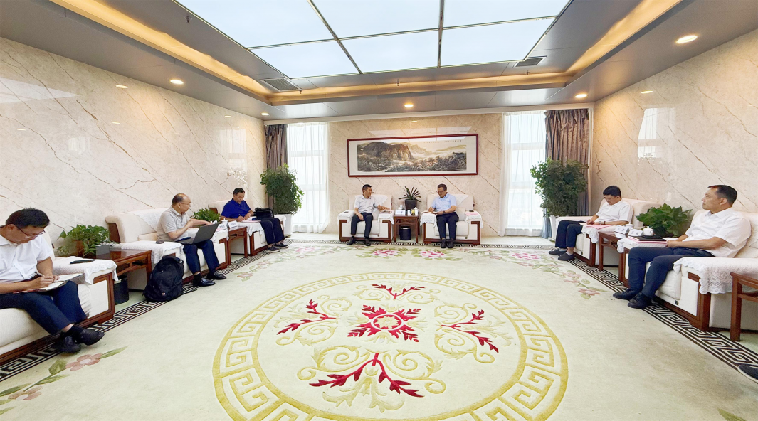 咸阳亿万平台集团与陕西东方生态产业集团开展座谈交流